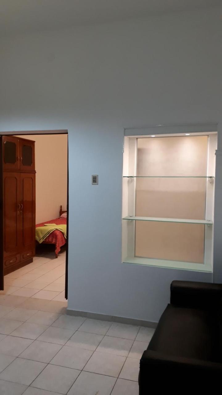 Residencia Leones De Castilla Ασουνσιόν Εξωτερικό φωτογραφία